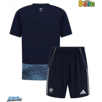 Al-Nassr Bortedraktsett Barn 2025-26 Kortermet (+ Korte bukser)